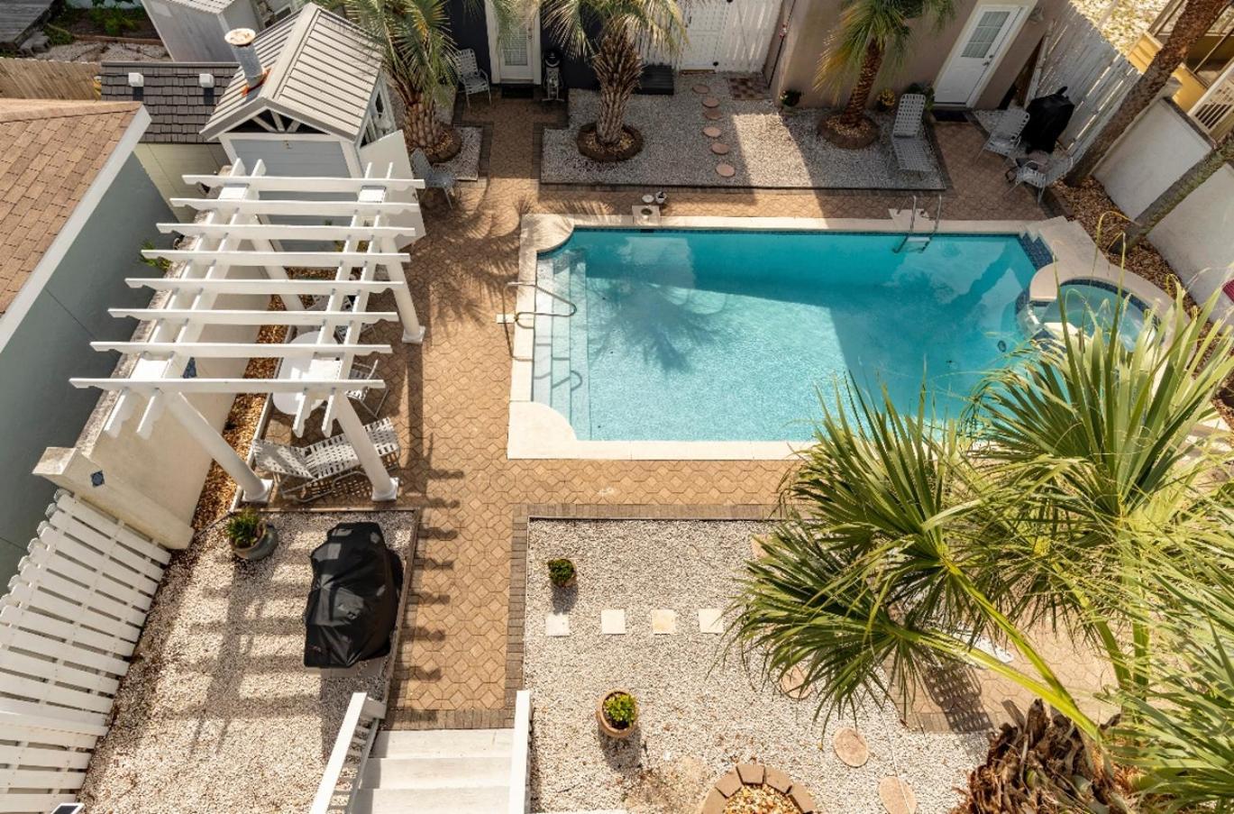 Sea La Vie Villa *